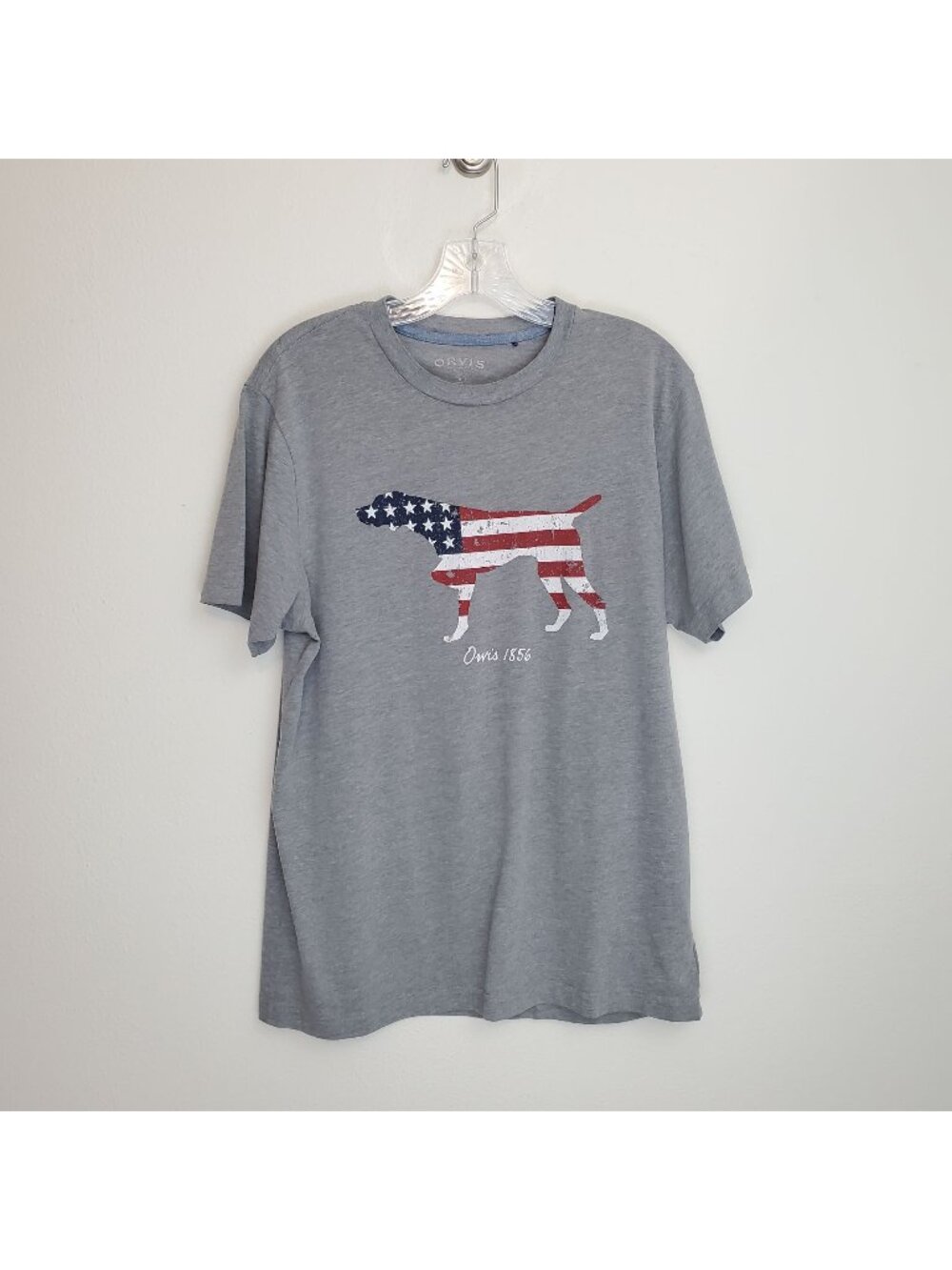 Orvis ash gray American flag dog printed tee